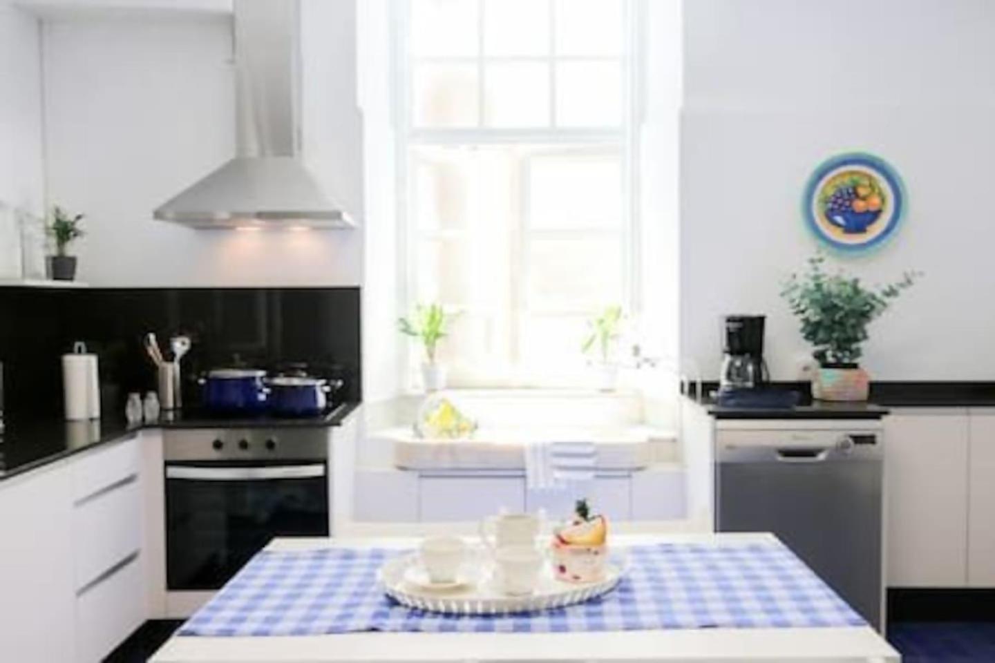 Апартаменты Apartamento Exclusivo En Zona Monumental Сантьяго-де-Компостела Экстерьер фото